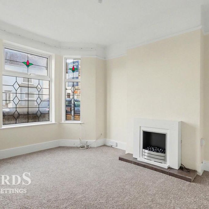 3 bedroom terraced house to rent - Photo 1