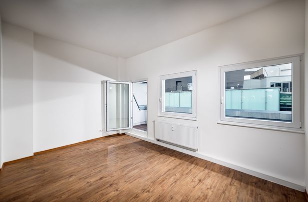 Direkt vom Eigentümer: Modernes & lichtdurchflutetes Penthouse im Dortmunder Zentrum - Photo 1