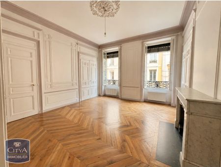 Location Appartement 4 pièces 95m² LYON 3ème - Photo 2