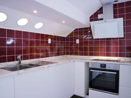 2 room luxury Apartment for rent in Centro (Estoril), Cascais, Lisbon - Photo 2