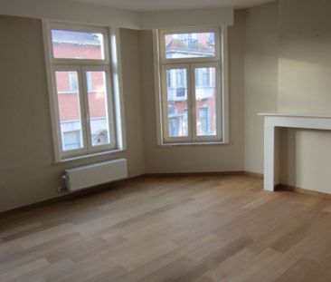 Luxueus afgewerkte charmewoning in centrum - Photo 4