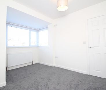 2 bedroom house to rent - Photo 4