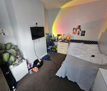 3 Bed - 14 Norwood Place, Hyde Park, Leeds - LS6 1DY - Student - Photo 1