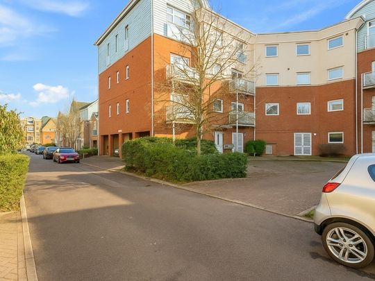 Ref: GF - Reynolds Avenue - Photo 1