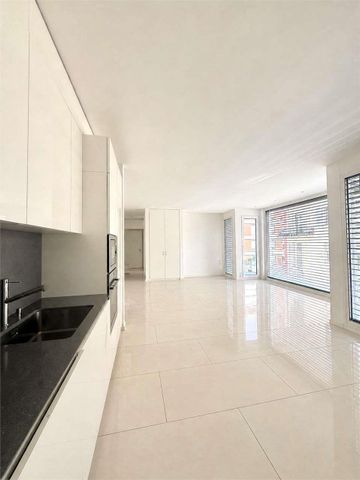 Appartamento moderno di 3.5 locali con balcone in affitto a due passi - Photo 3