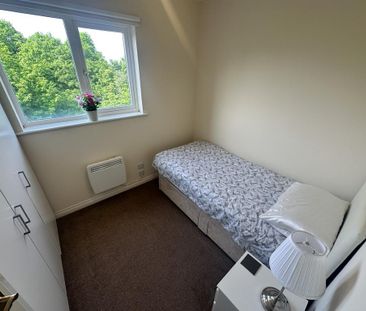 2 bedroom flat to rent - Photo 6