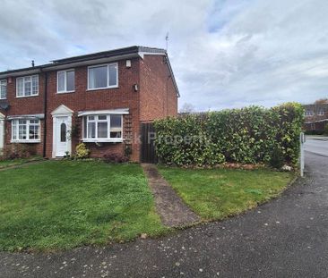 3 bedroom semi-detached house to rent - Photo 5