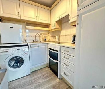 1 bedroom property to rent in Sandy - Photo 6