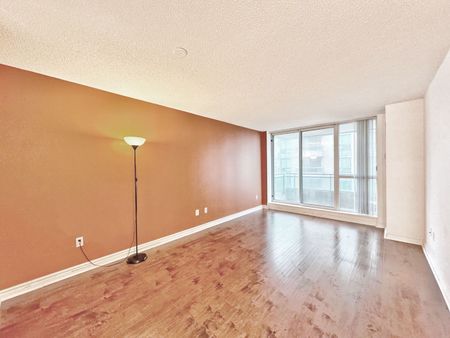 For Lease - 29 Pemberton Avenue Unit# 902, Toronto, Ontario - Photo 2