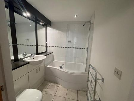 2 bedroom apartment to rent - Photo 5