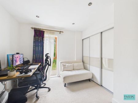 2 bedroom apartment to rent - Photo 3