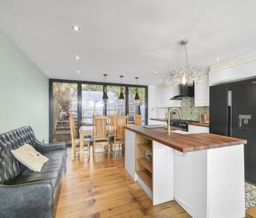 4 bedroom house to rent - Photo 1