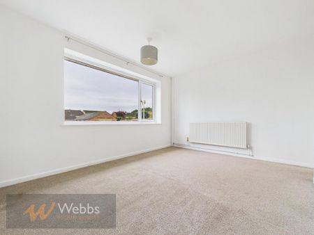 3 bedroom detached bungalow to rent - Photo 4