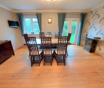 4 bedroom detached house to rent - Photo 3