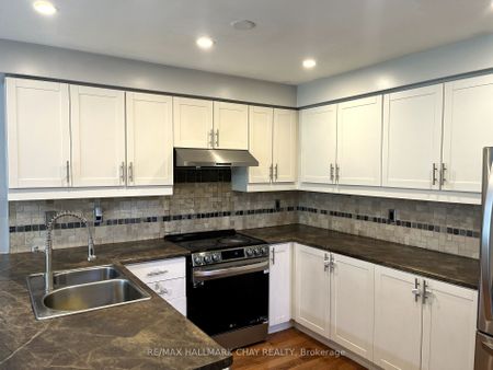 For Lease - 76 Kate Aitken Crescent, New Tecumseth, Ontario - Photo 5