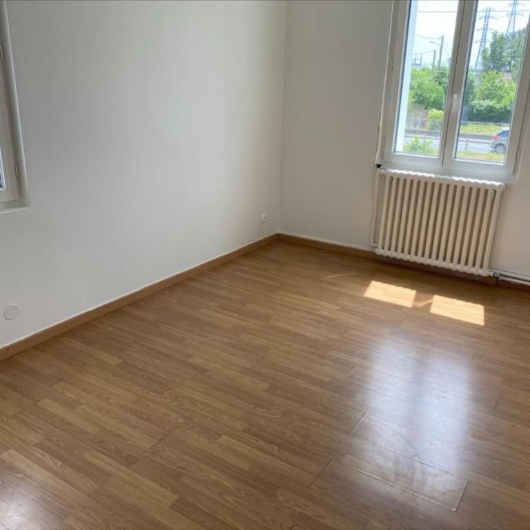 SAINT JEAN DU CARDONNAY - maison individuelle avec jardin - Photo 1