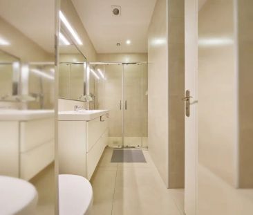 2-bedroom apartment for rent in Lisbon with terrace and furnished - Photo 6