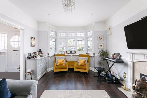 4 bedroom detached house to rent - Photo 1