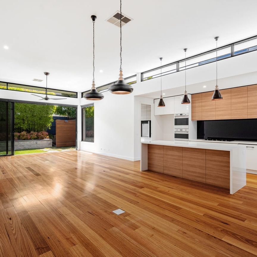 Luxury Alphington Living - Photo 1