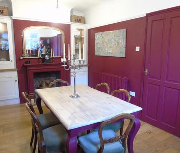 3 bedroom end of terrace house to rent - Photo 3