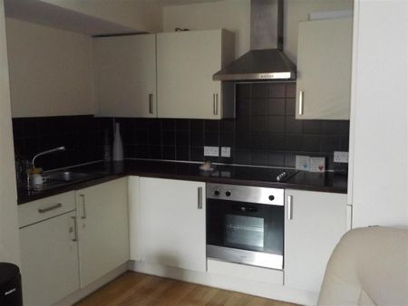 1 bedroom flat to rent - Photo 3