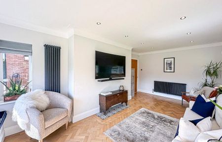 4 bedroom detached house to rent - Photo 4