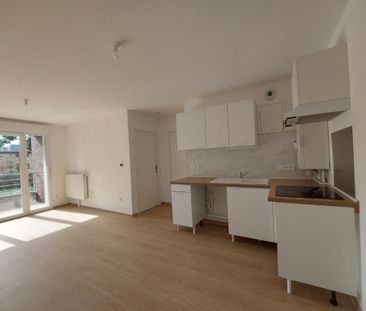 Location Appartement 2 pièces 42m² LE PETIT QUEVILLY 76140 - Photo 3