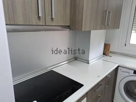 Alquiler de piso en Camino de Santiago - Photo 5