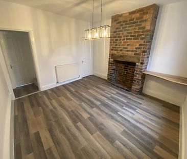 Cobden Street, Kidderminster, Worcestershire - Photo 2