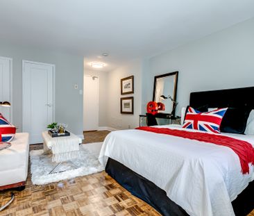 Bachelor Apartment - Photo 1