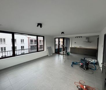 Appartement te huur - Foto 2