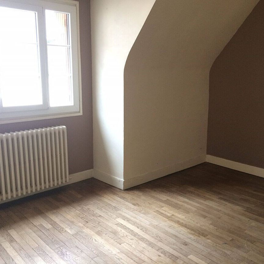 Location appartement 1 pièce 47.4 m² à Évreux (27000) - Photo 1