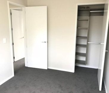 Modern 2BR City Haven - Deck & Garden! - Photo 2