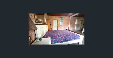 Luxury Home with Top Quality all around. Rent includes Water. - Photo 4