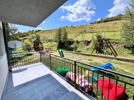 Apartament 3 camere renovat complet cu garaj Valea Garboului - Photo 4