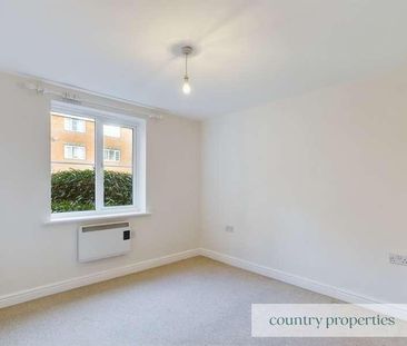 Sir John Newsom Way, Welwyn Garden City, AL7 - Photo 6