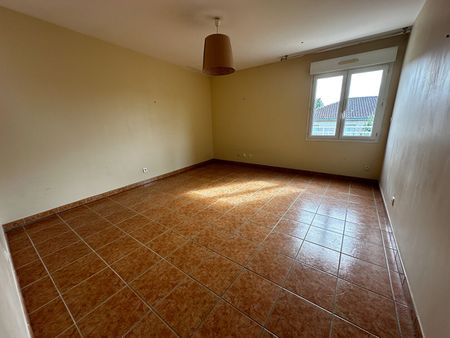 Location appartement 2 pièces, 60.00m², Albi - Photo 2