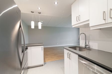 St. Lambert - Photo 5