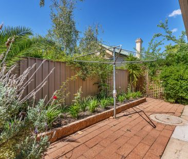 Updated Central Wagga Gem! - Photo 4