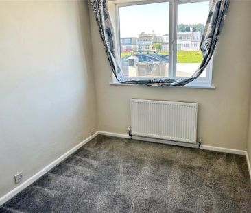 3 bedroom detached house to rent - Photo 3