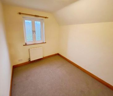 3 bedroom detached house to rent - Photo 3