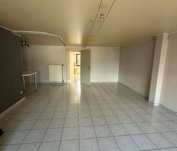 Appartement te huur - Photo 1