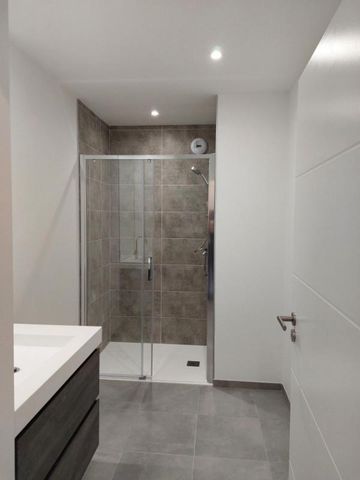 Appartement T3 à louer La Roche Sur Yon - 64 m² - Photo 2