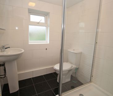 Mandeville Road, TW7, Isleworth - Photo 6