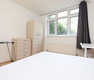Room in a Shared Flat, Libra Road, E13 - Photo 6