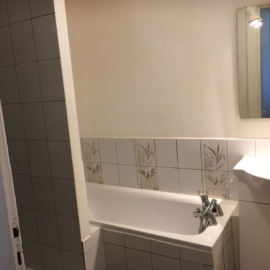 Location Appartement 4 pièces 86m² VESCEMONT 90200 - Photo 1