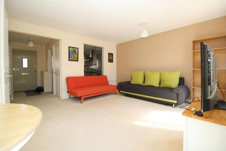 2 bedroom house to rent - Photo 2