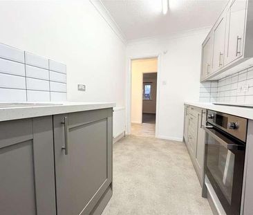 Stocton Close, Guildford, GU1 - Photo 3