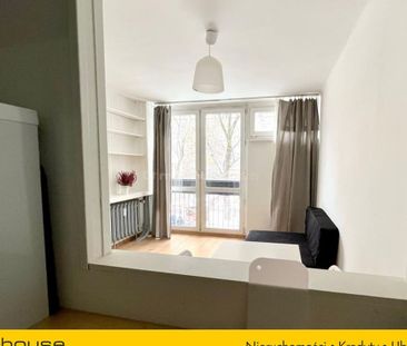 Warszawa, Śródmieście, Grzybowska - Photo 1