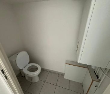 Appartement à louer 5 pièces 85.57m² - Photo 5
